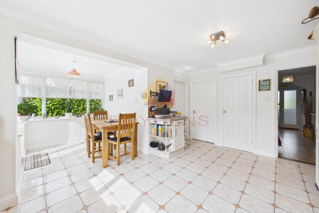 House in Colchester, Tiptree - View 4