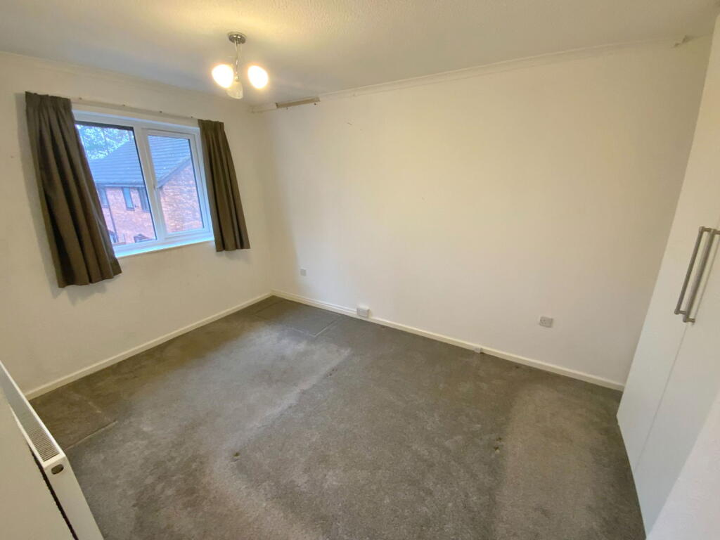 House in Dudley, West Midlands - More
