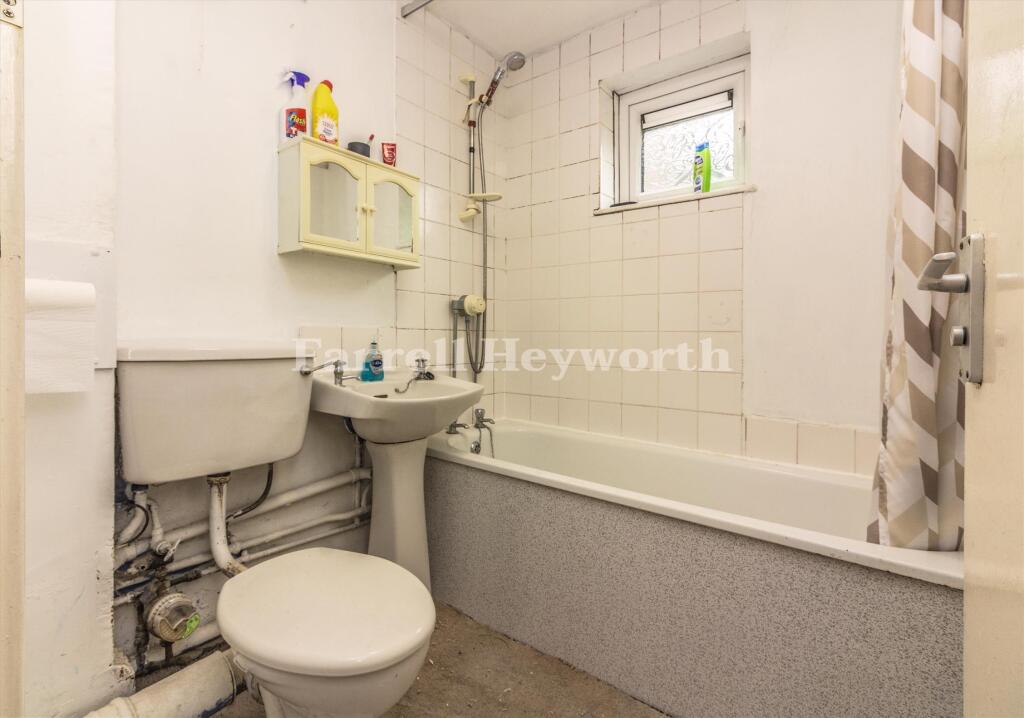 Apartment in Preston, Lancashire - View 5