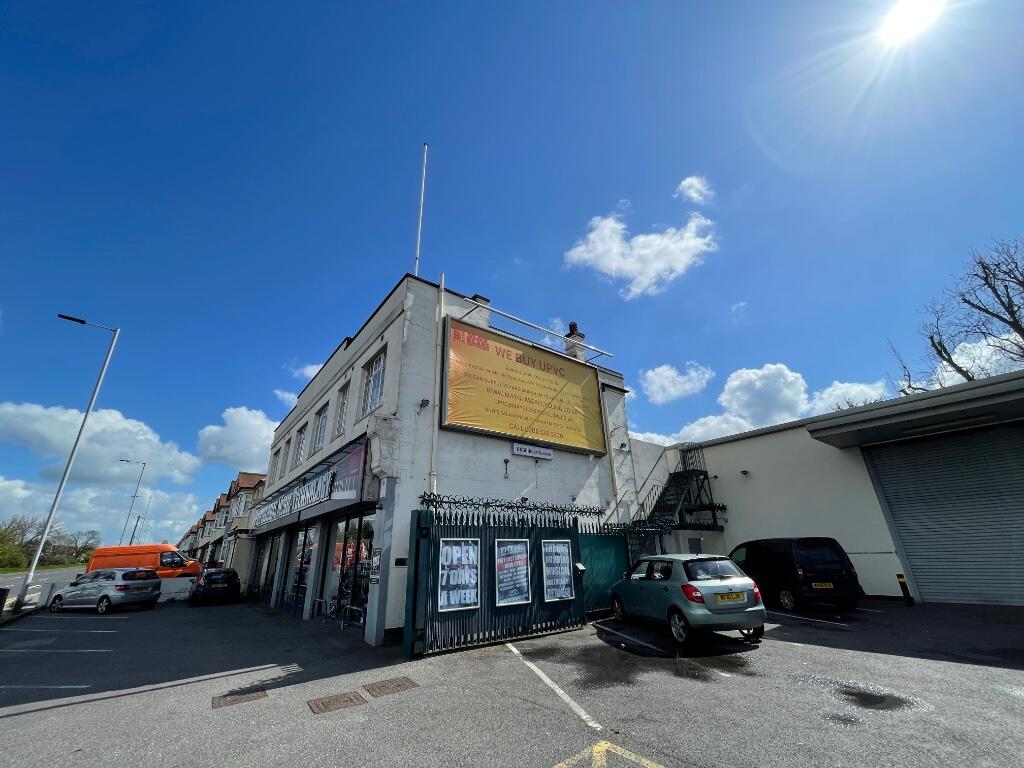 Main image of property: Eastern Avenue East, Romford, London, RM1