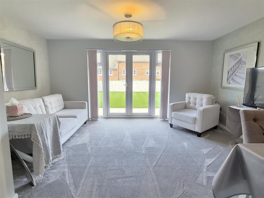Hudson Drive, Kirkham photo 2
