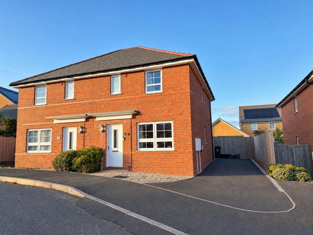 Main image of property: Honeycomb Vale, Chard - VIEWING ADVISED