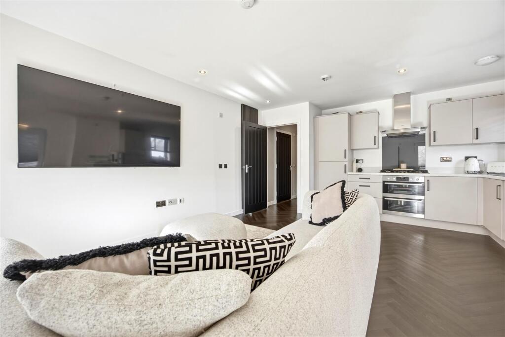 Water Tower Court, Ruchill, Glasgow photo 4