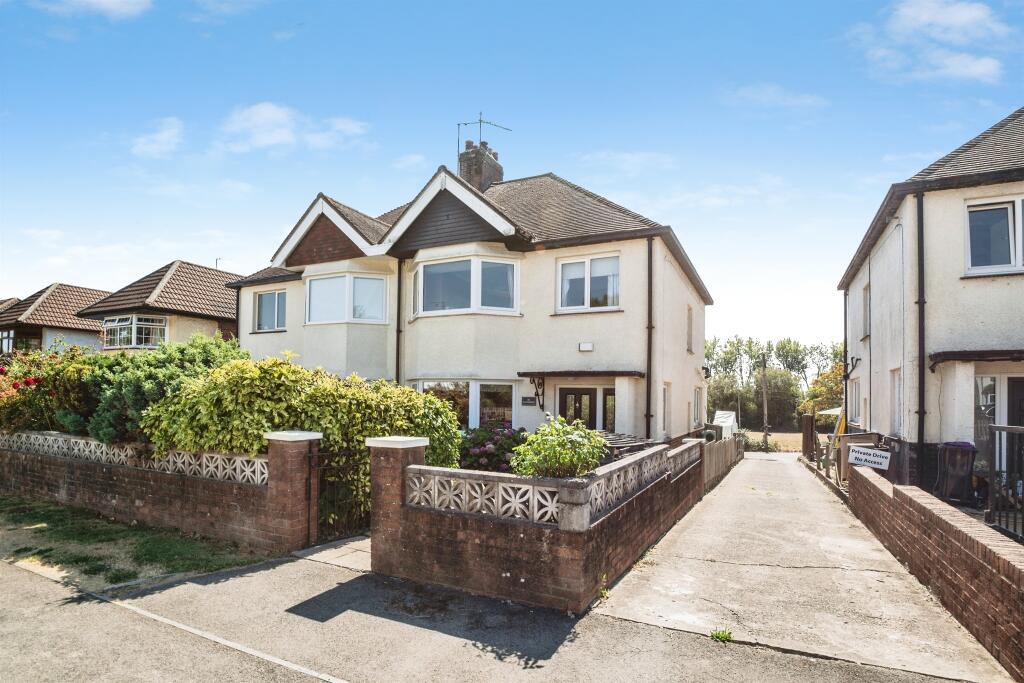 House in Newport, Glan Llyn, Llanwern