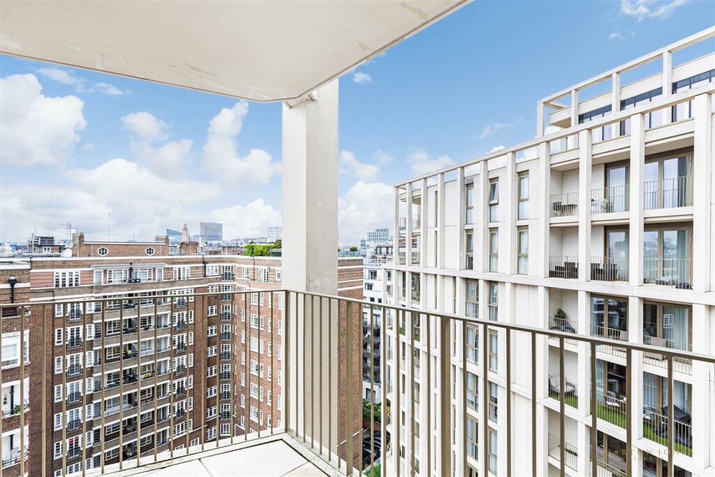 Apartment in London - View 2