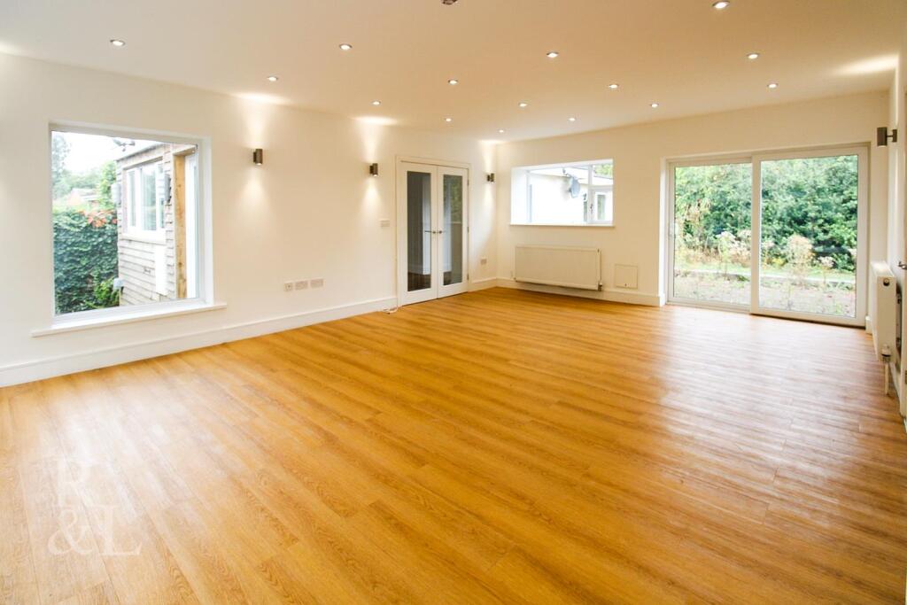 House in Wolverhampton - View 4