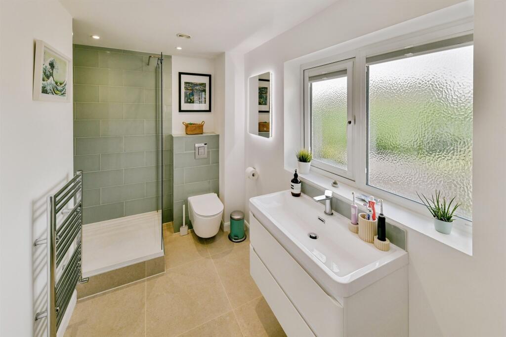 House in Stevenage - View 4