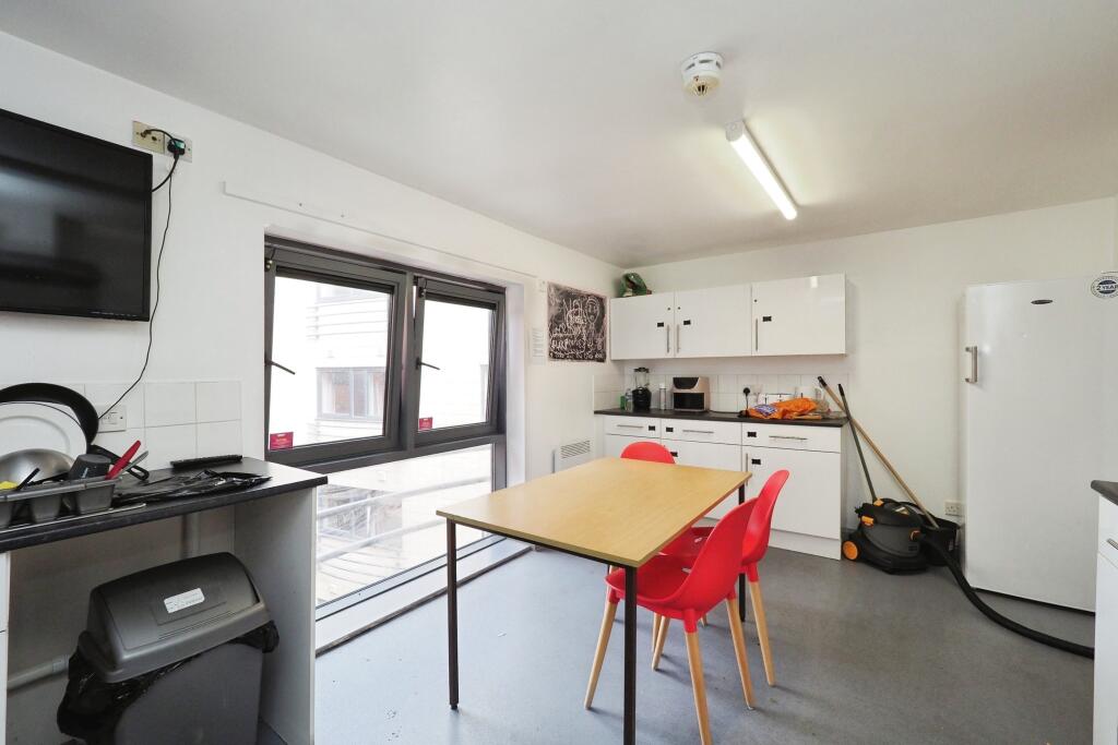 Apartment in Charnwood, Leicestershire - More