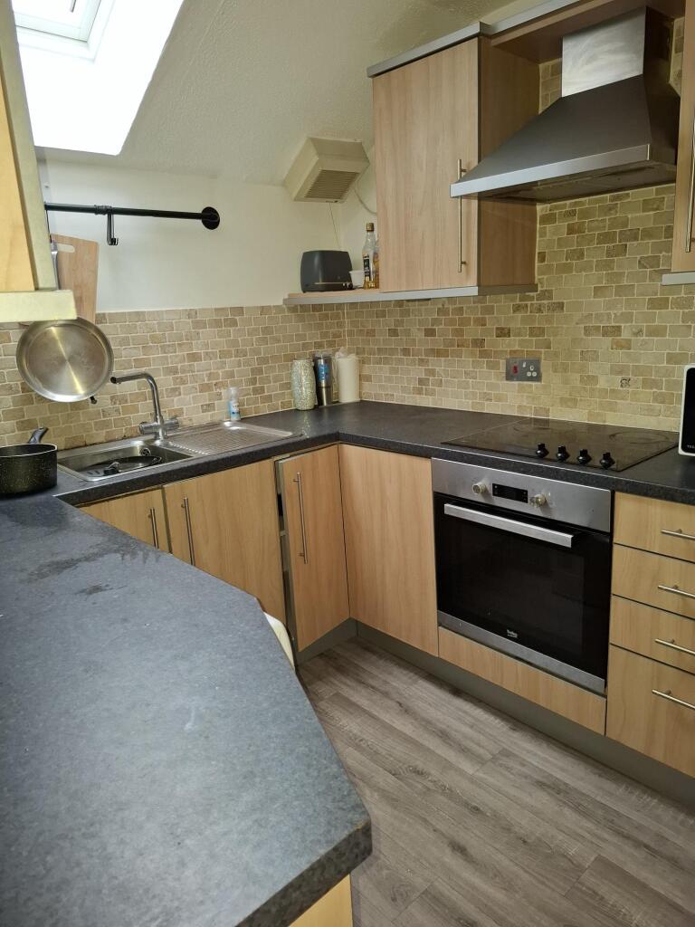 Main image of property: Oldham Road, Ashton-Under-Lyne, OL8