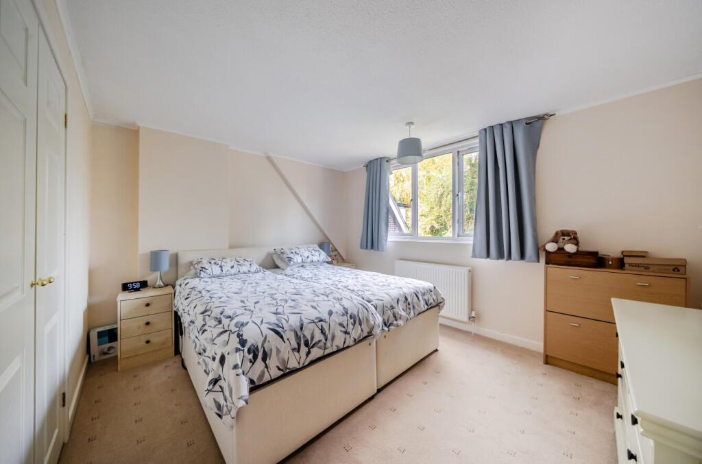 House in Warminster, Wiltshire - More