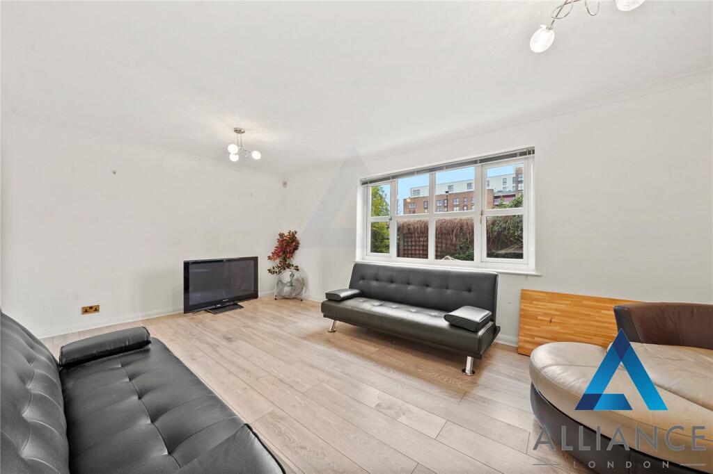 Main image of property: Bartlett Close, London, E14