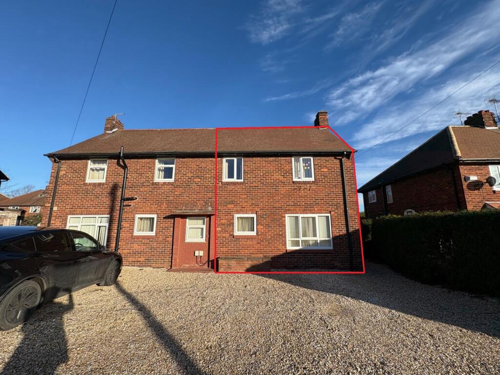 Main image of property: A Shaftsbury Avenue, Doncaster