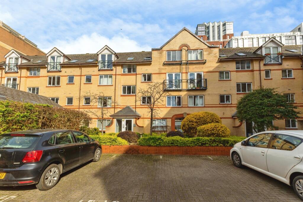 Main image of property: Ferry Street, Bristol