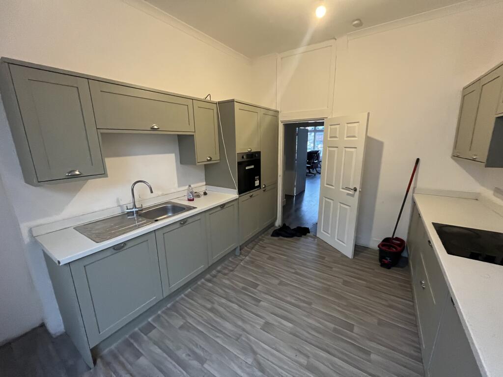 2 Thorpe Road, Melton Mowbray, Leicestershire LE13 1SG photo 4