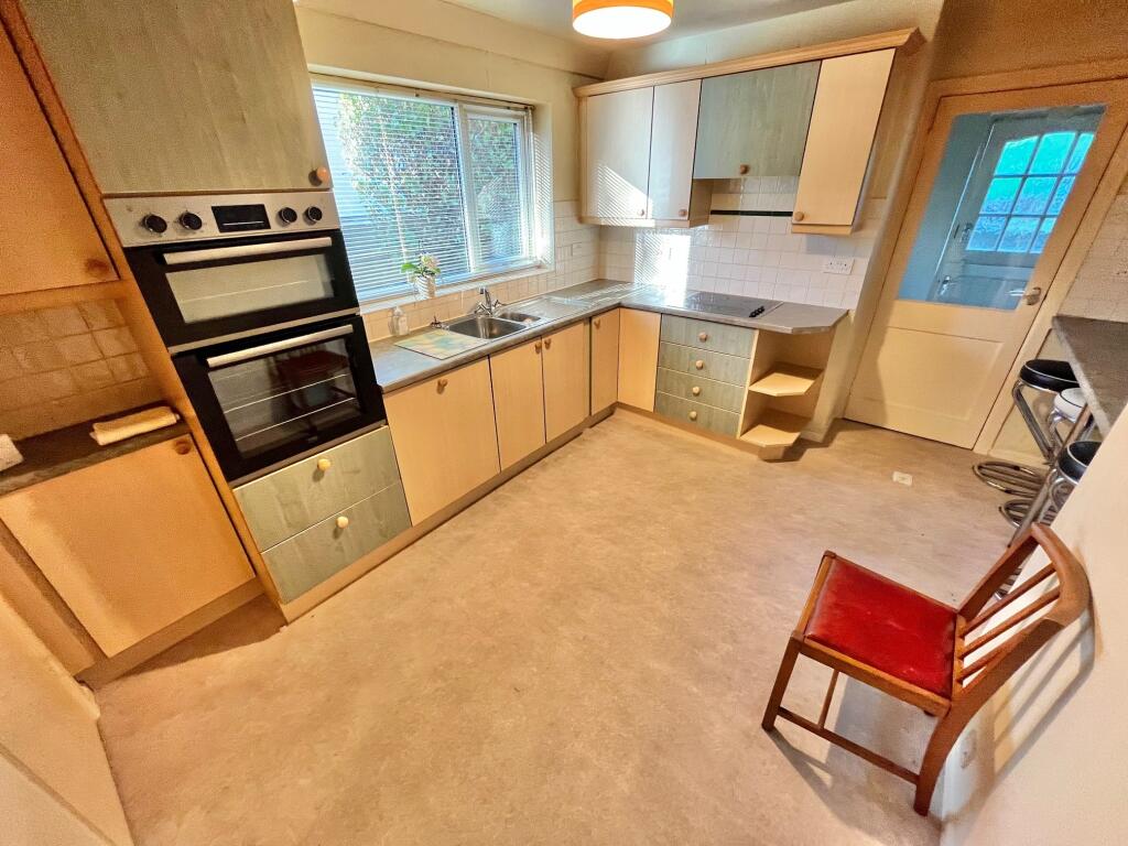 Trelawney Road, Saltash, PL12 photo 3