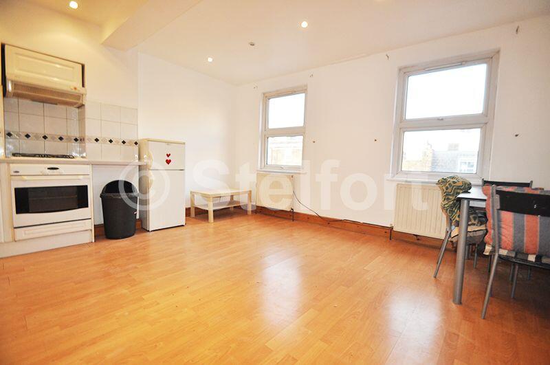 Apartment in London - View 2