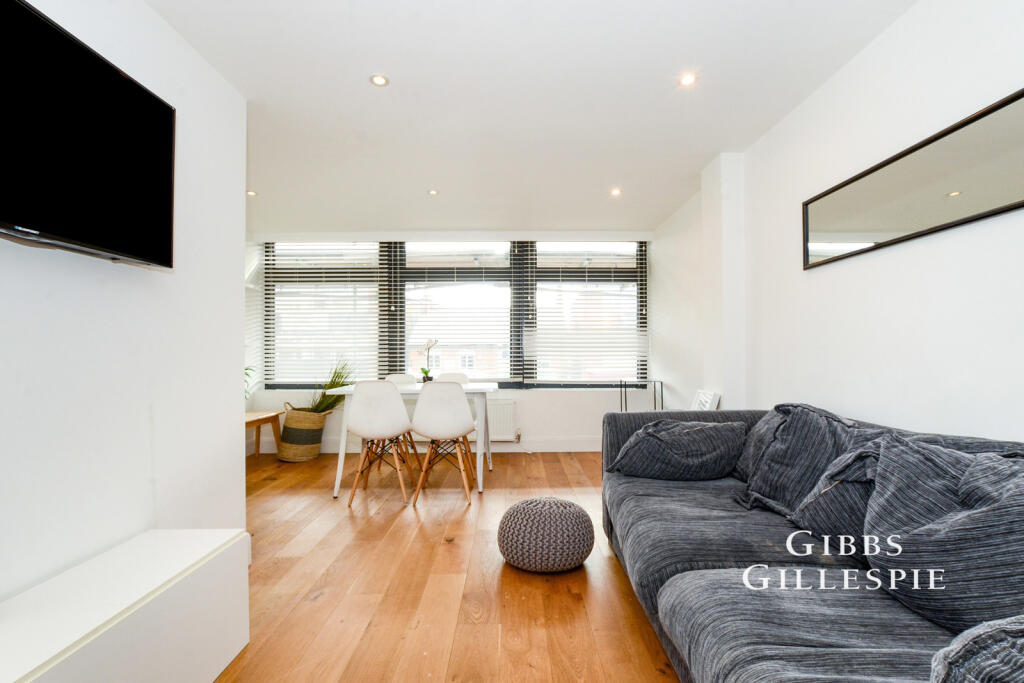 Main image of property: Shenley Road, Borehamwood, Hertfordshire, WD6