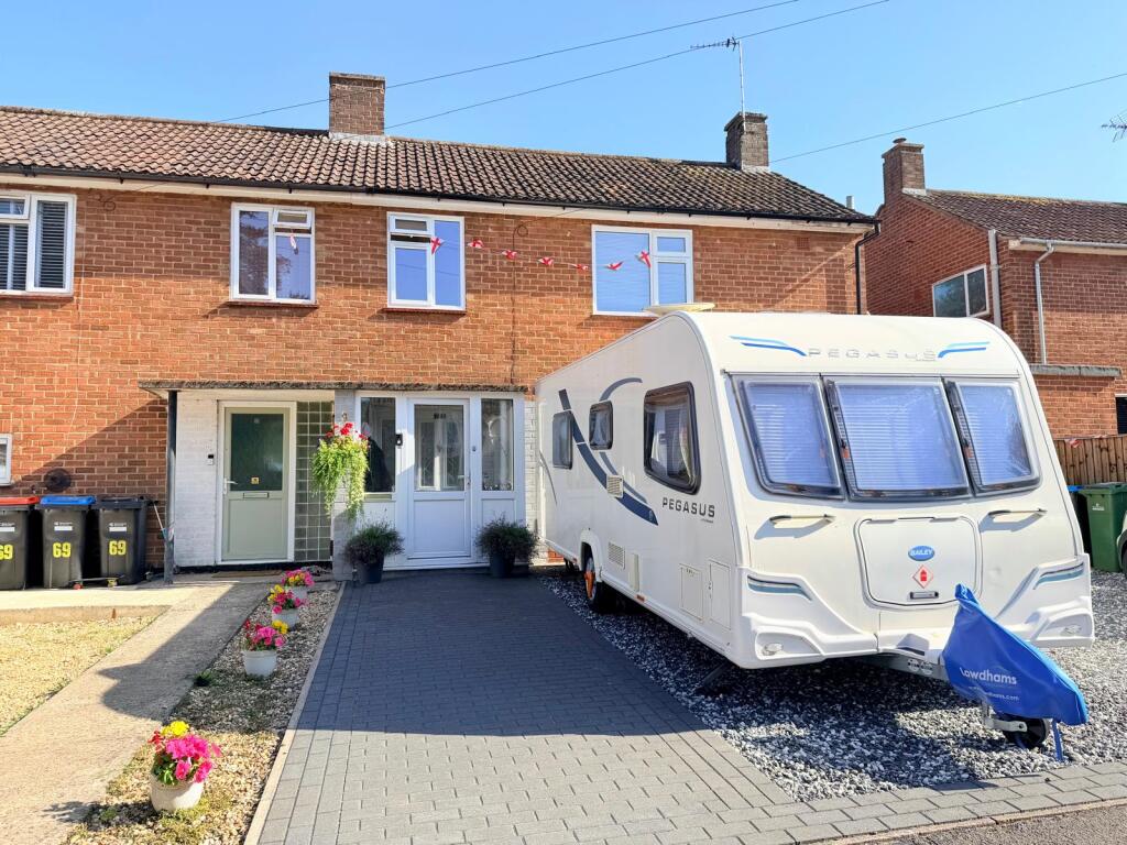 Main image of property: Boundary Crescent, STONY STRATFORD