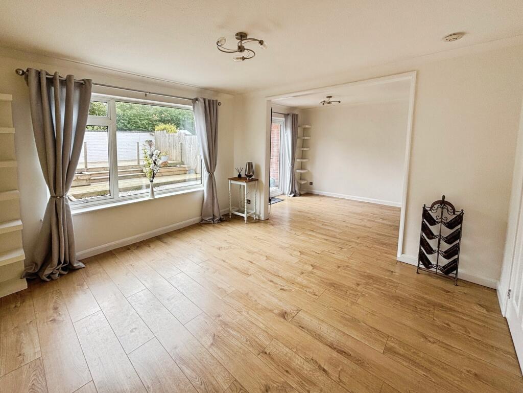 House in Plymouth - View 3