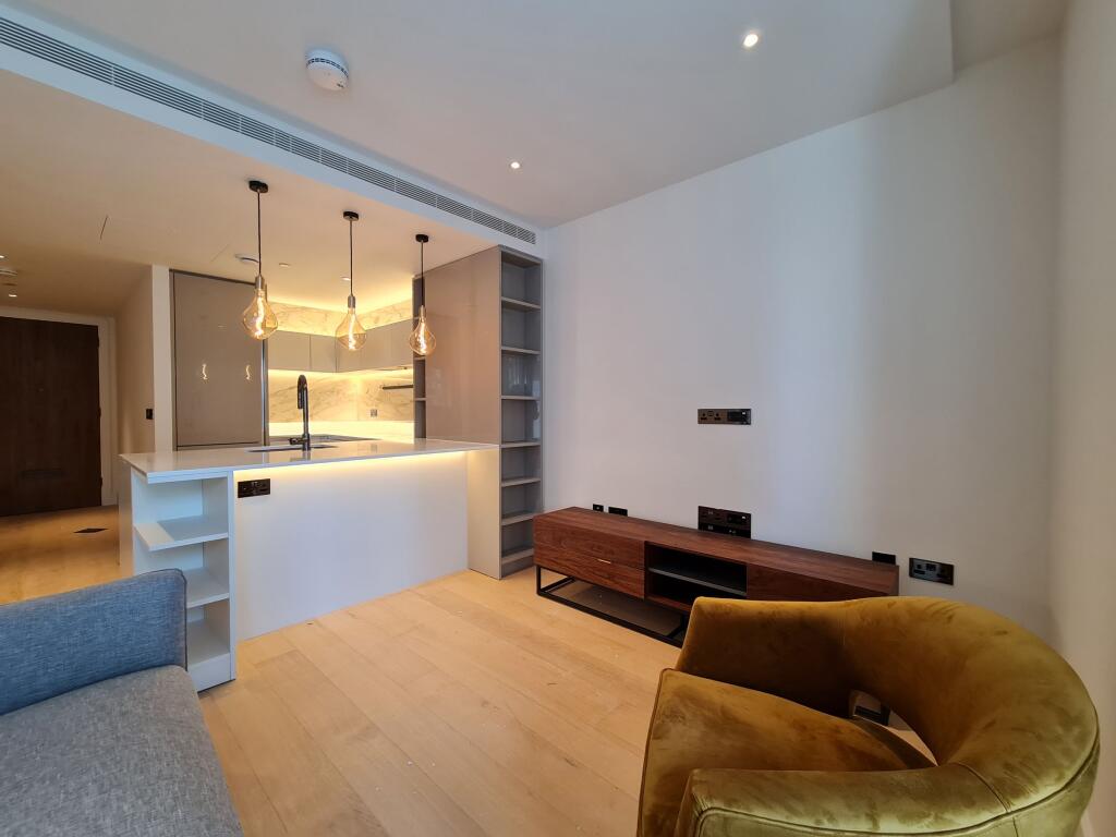 Apartment in London - More