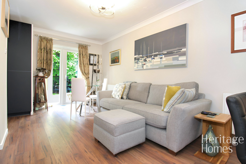 Apartment in Norwich, Mile Cross - View 3