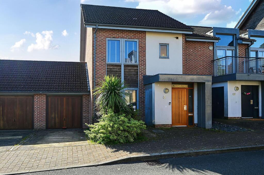 Main image of property: Mailing Way, Basingstoke