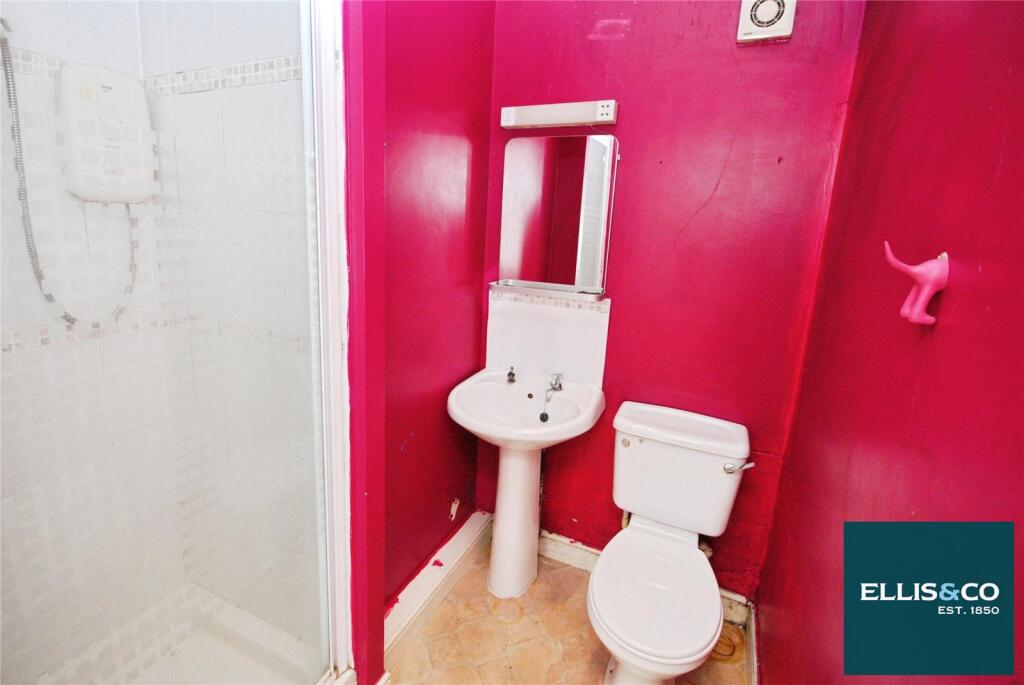 House in London, Childs Hill, Golders Green - More