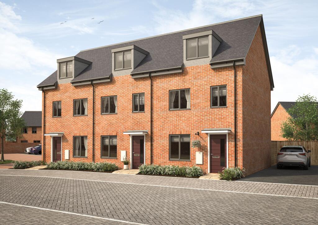 3-bed terraced on Verde Avenue, Wixams, MK42, £140,000