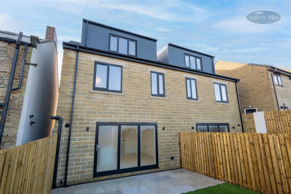 Main image of property: Mortomley Lane, Sheffield, S35