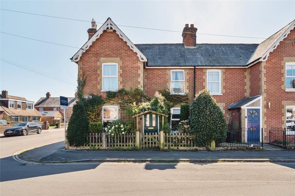 3-bed semi-detached on Western Road, Lymington, Hampshire, SO41, £599,000