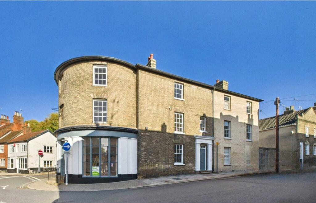 Main image of property: St. Johns Street, Woodbridge, Suffolk, IP12