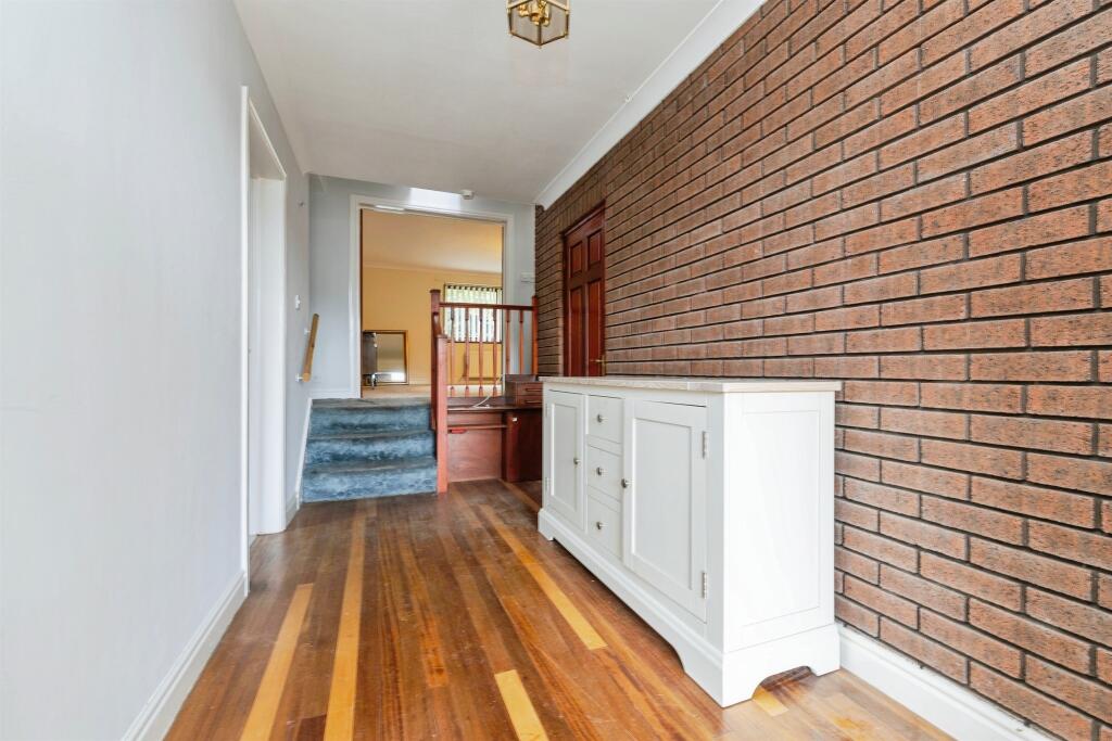 House in Stockton-on-Tees, Hartlepool - More