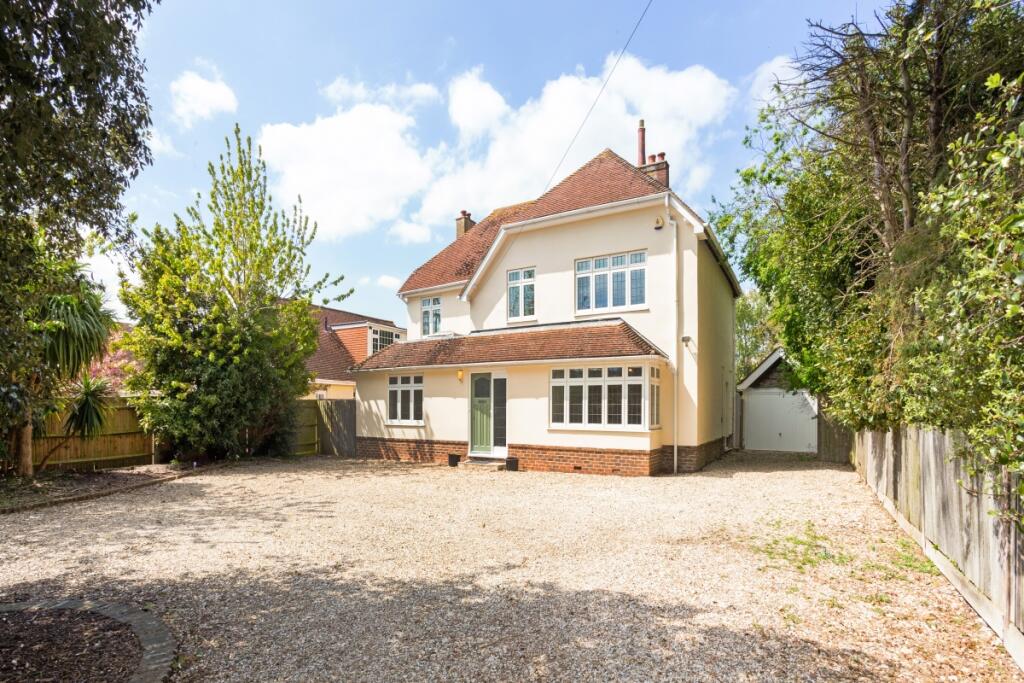 Main image of property: Barrack Lane Aldwick PO21