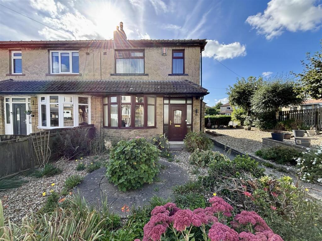 Greenland Villas, Queensbury, Bradford