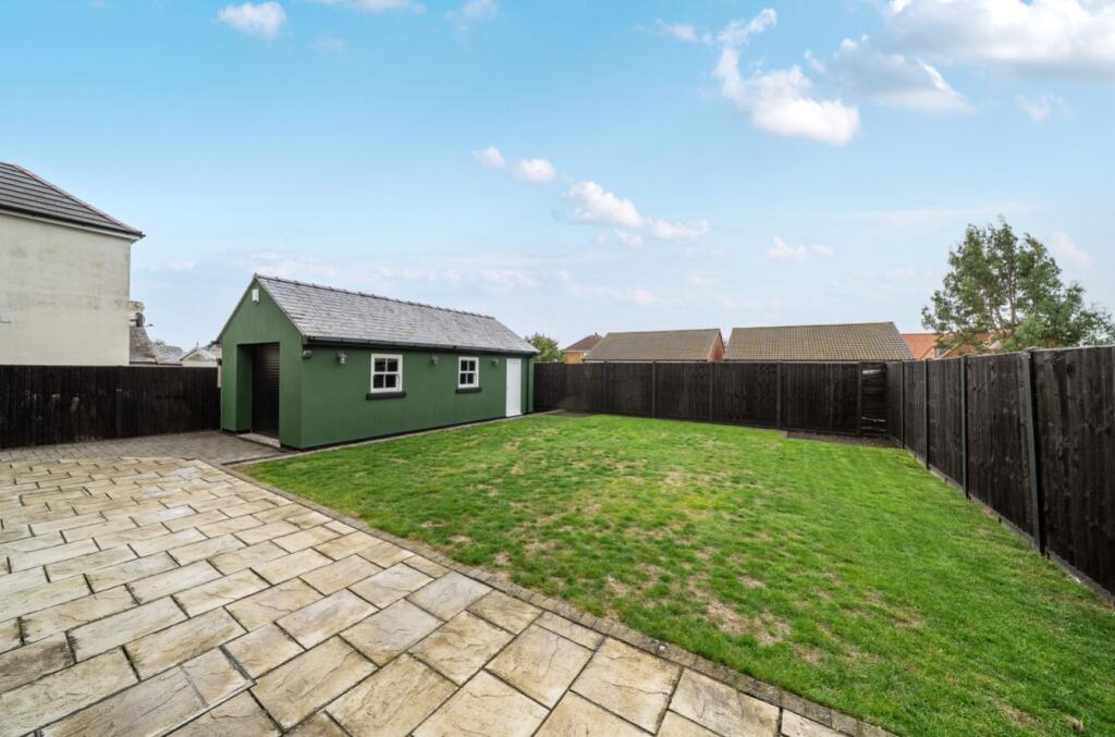 House in West Lindsey, Nettleham CP - View 4
