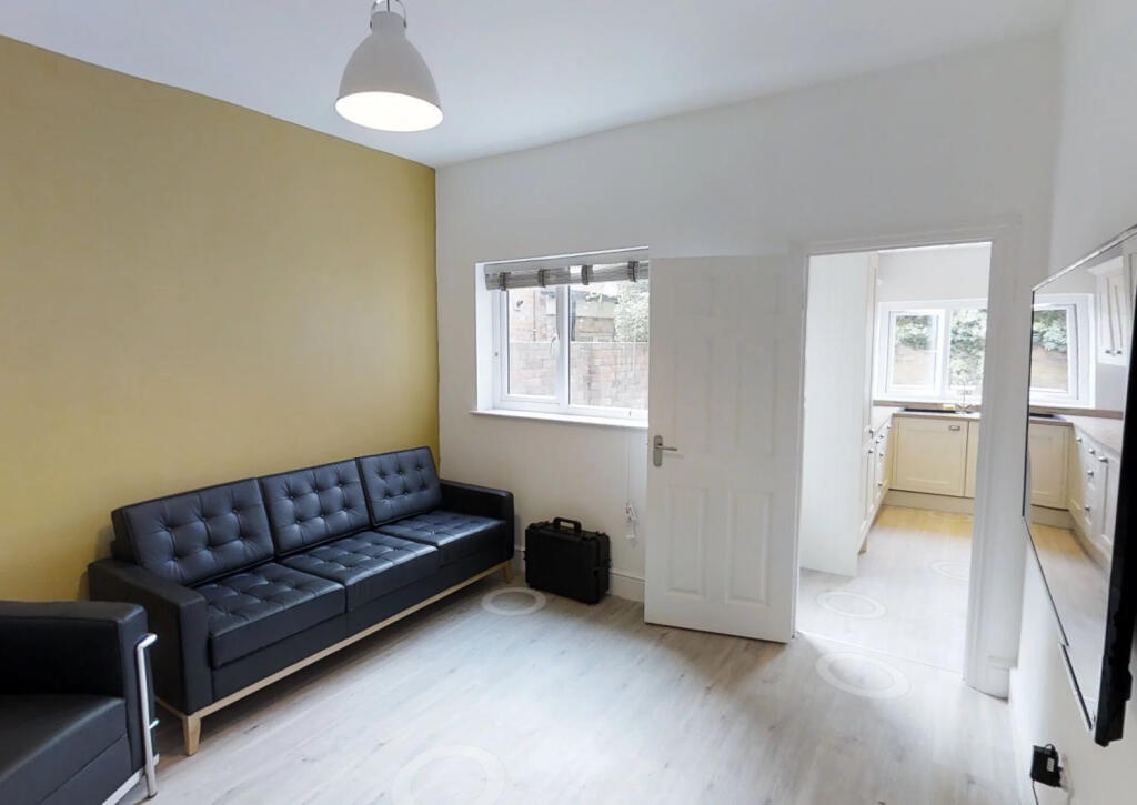 Main image of property: Derby Road, Loughborough