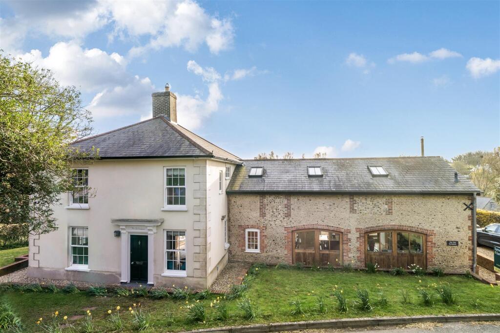 Main image of property: Piddletrenthide, Dorchester