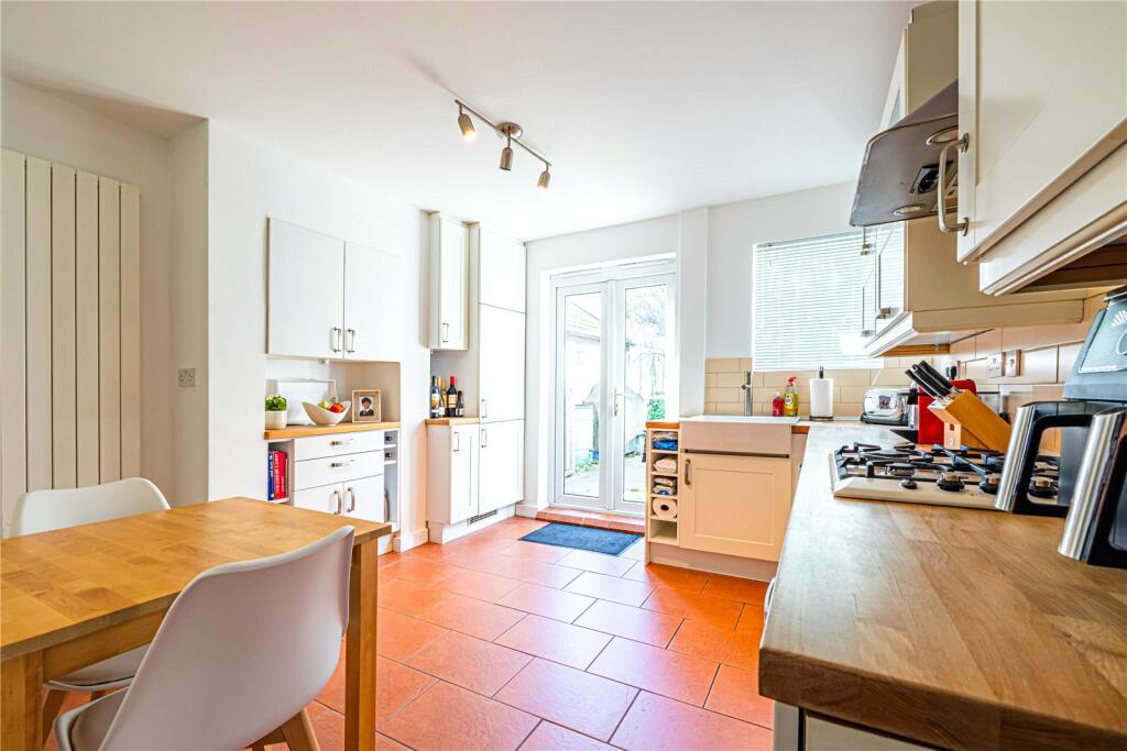 House in Dacorum, Berkhamsted - View 4