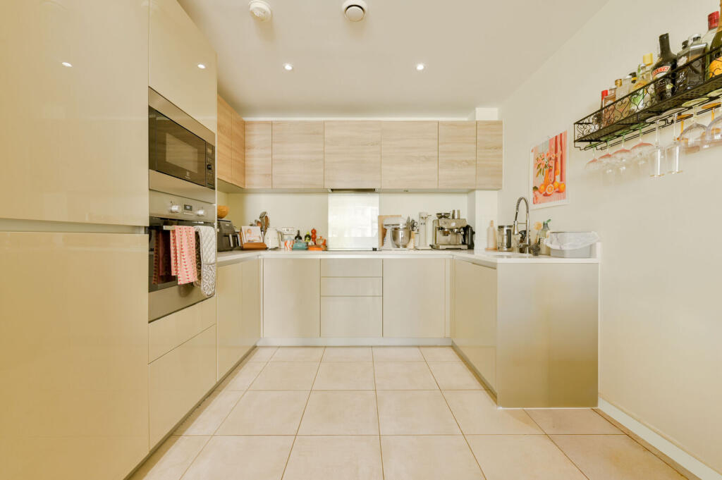 Apartment in London - View 4