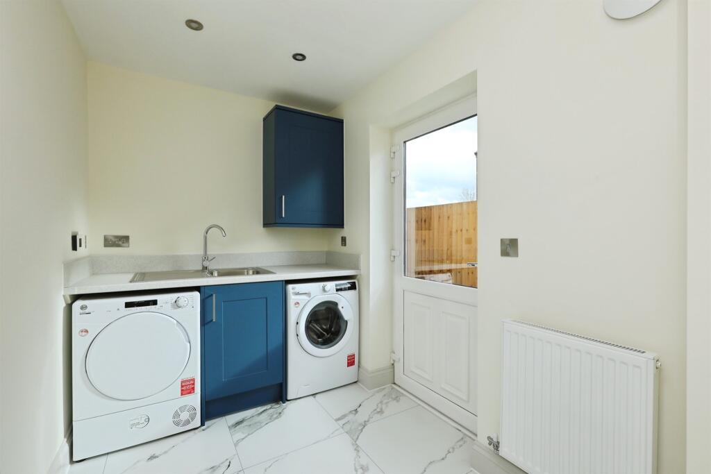 Hazel Grove, Retford photo 4