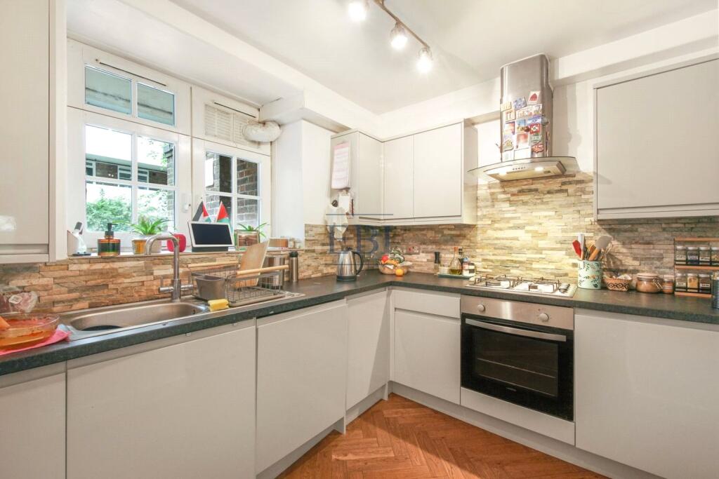 Apartment in London - View 4