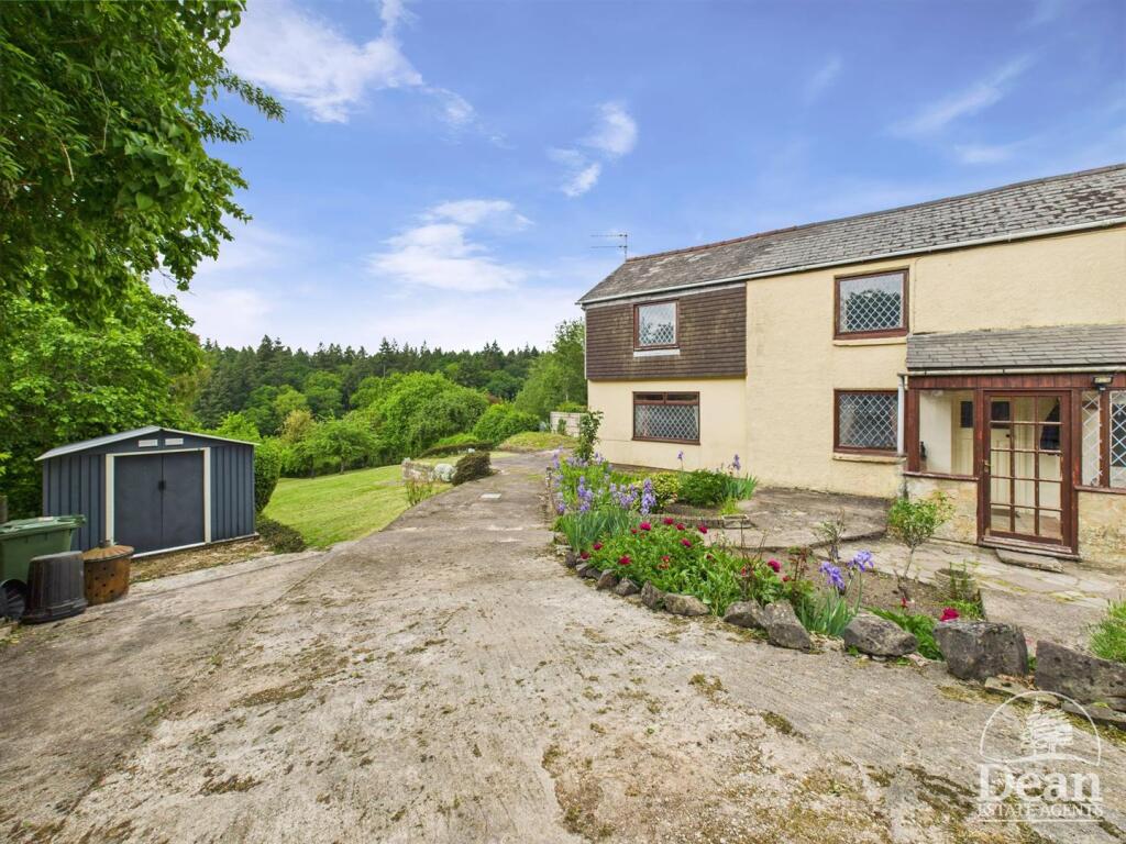 3-bed house on Upper Road, Pillowell, Lydney, £300,000