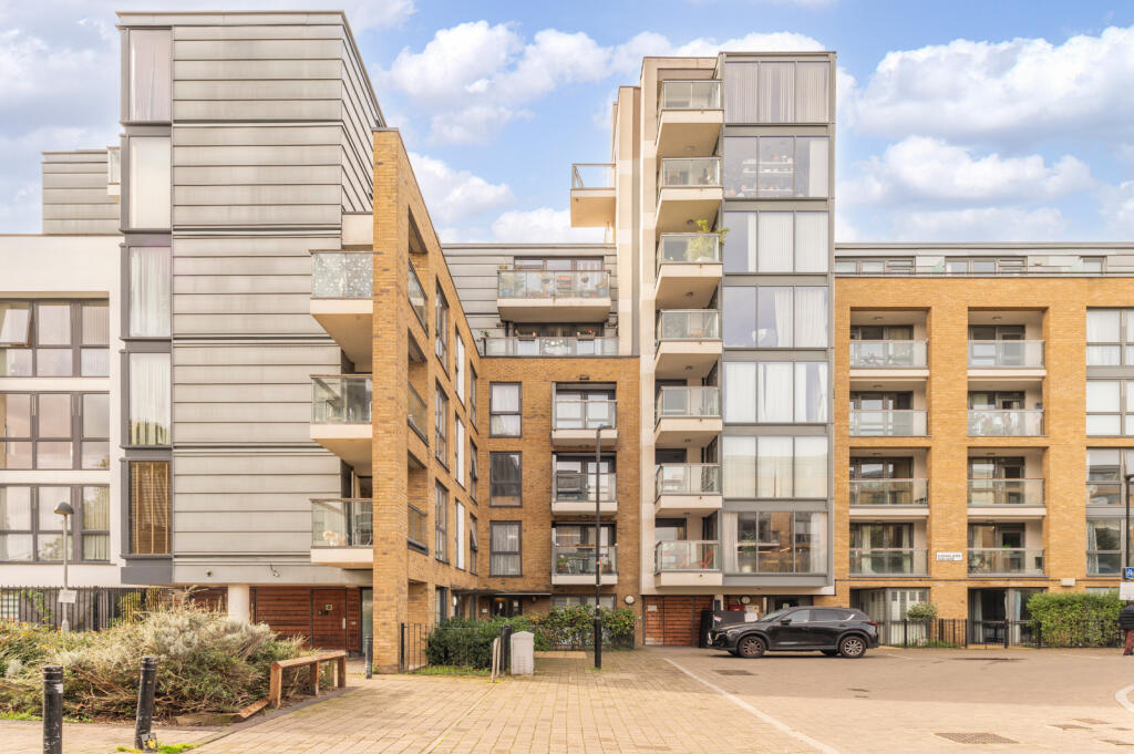 Main image of property: Canalside Square,
Islington, N1