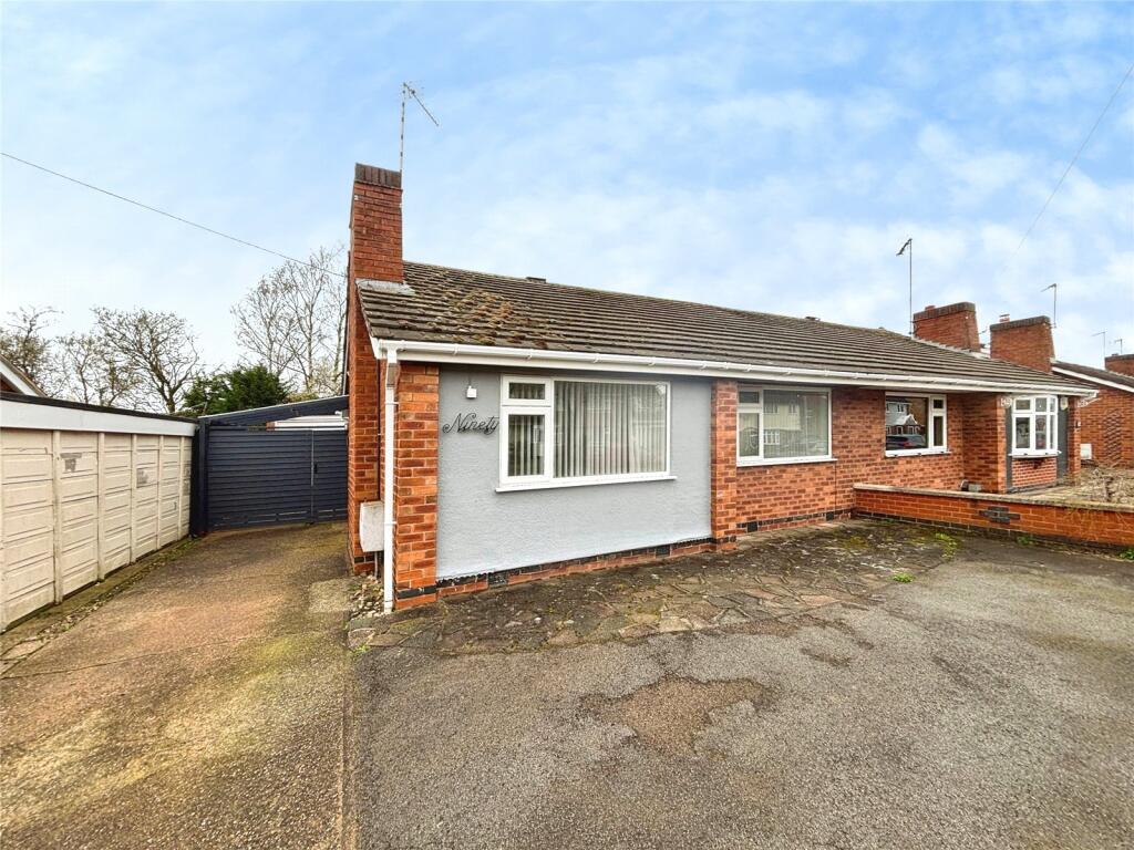Main image of property: Gloucester Crescent, Wigston, Leicestershire, LE18