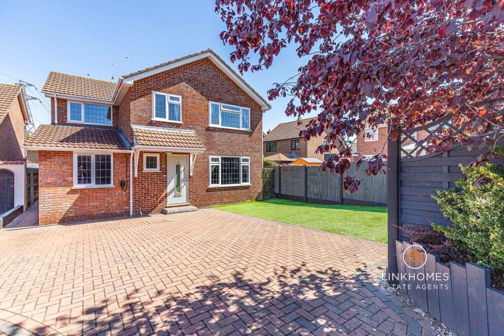 Main image of property: De Courtenai Close, Bournemouth, BH11