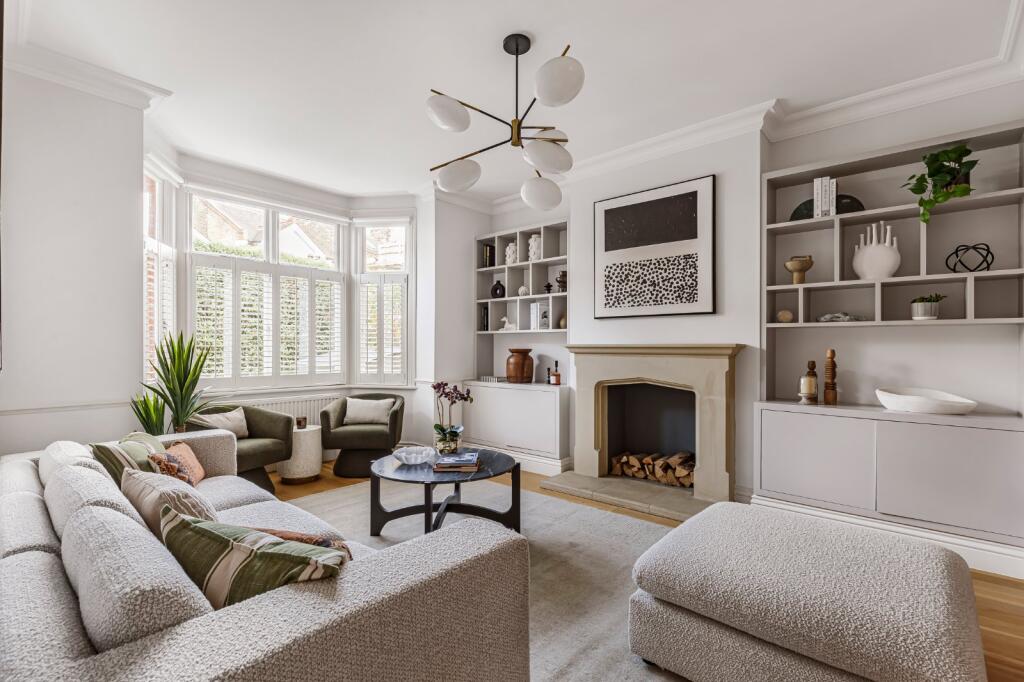 Main image of property: Hotham Road, West Putney, London, SW15