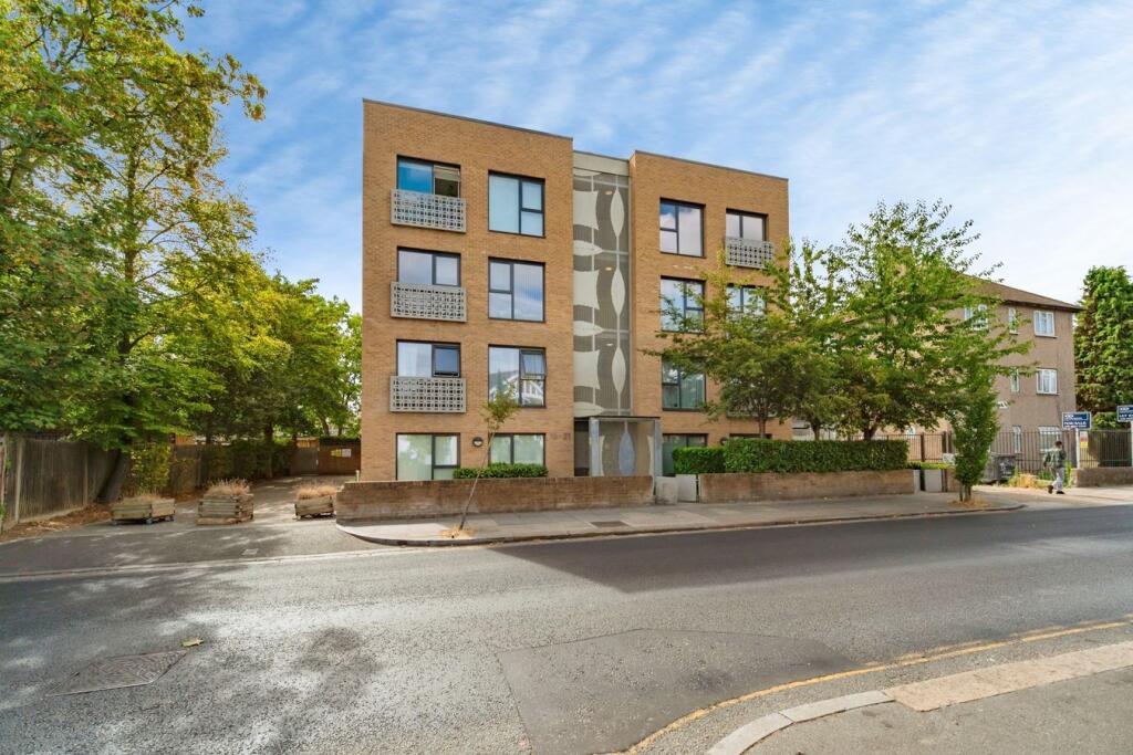 Main image of property: Western Road, Southall, UB2