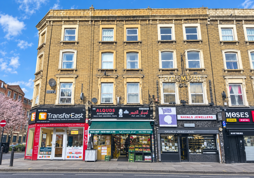 Main image of property: 230 Kilburn High Road, London, NW6 4JP