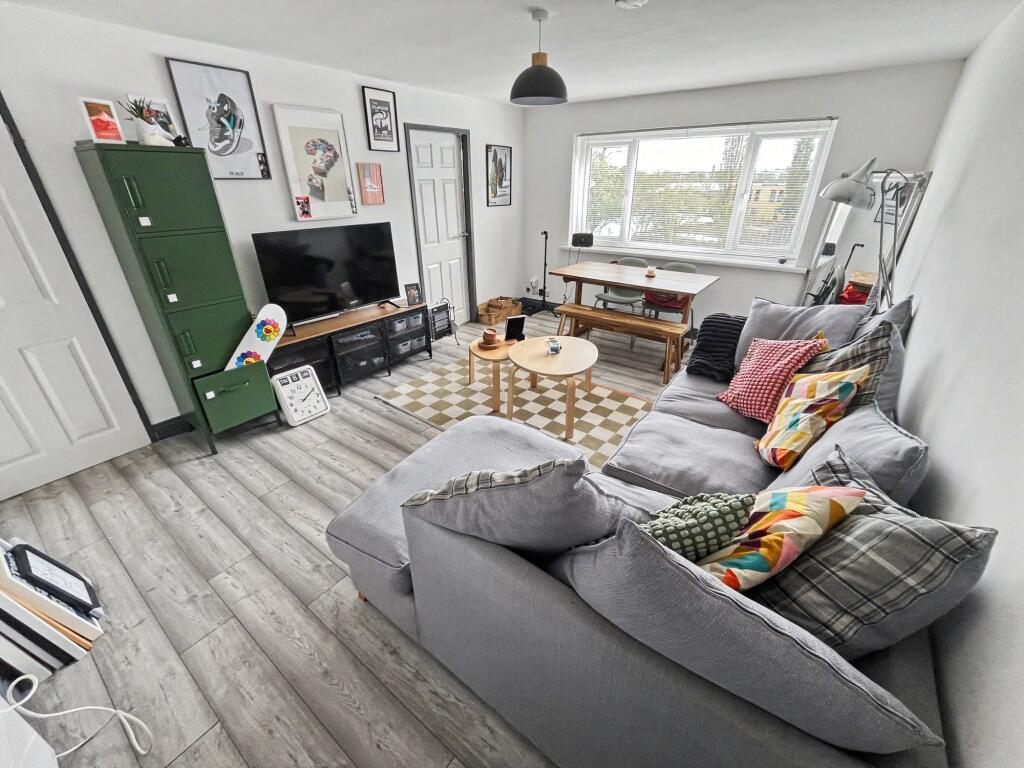 Apartment in Bury, Unsworth - View 2