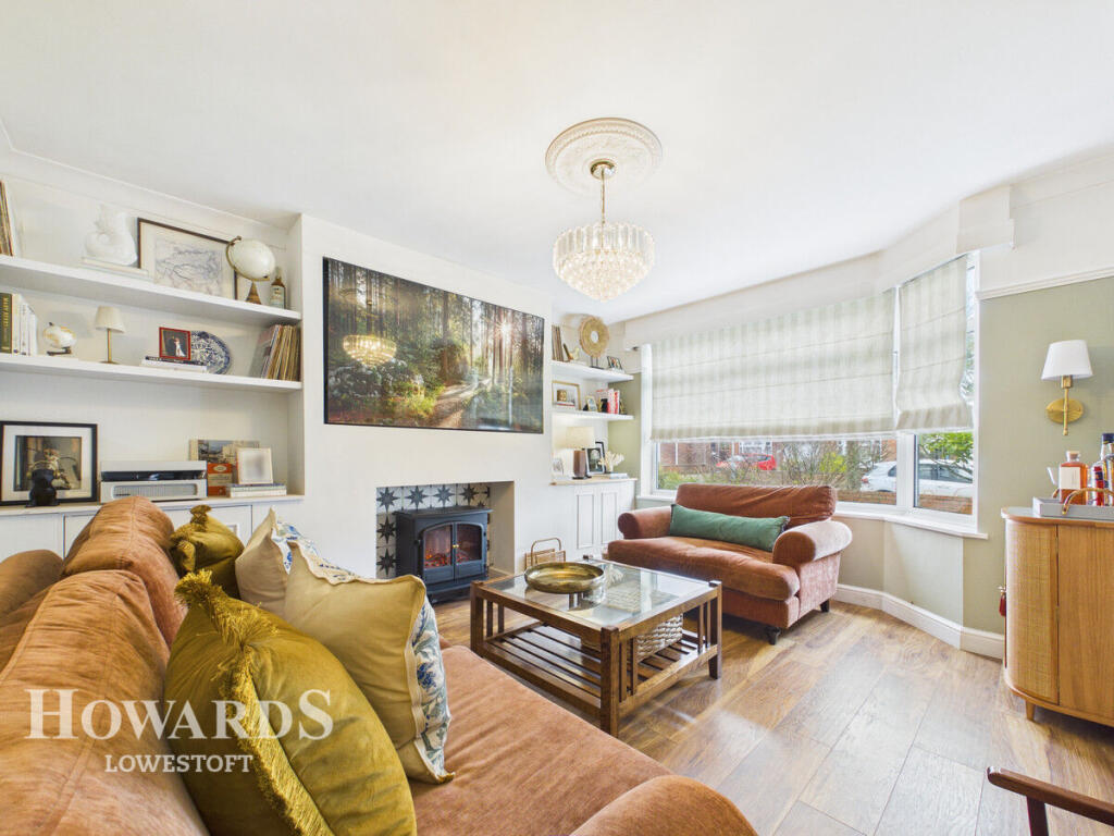 Hillcrest Gardens, Lowestoft photo 2